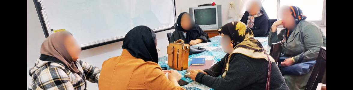 کلاس بافتنی و عروسک بافی