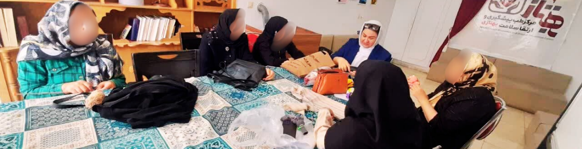 کلاس بافتنی و عروسک بافی