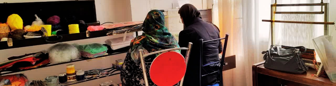 کلاس فرش بافی