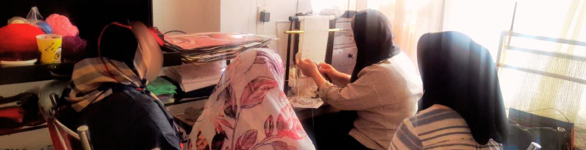 کلاس فرش بافی