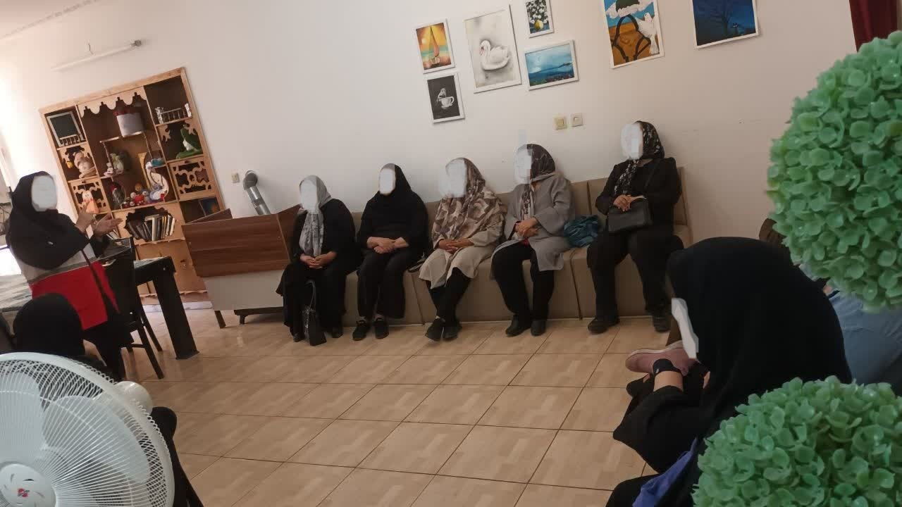 کلاس هلال احمر